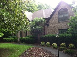 814 McNair Ct, High Point, NC 27265