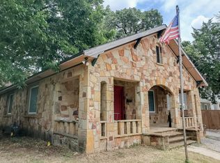 509 S Center St #A, Arlington, TX 76010