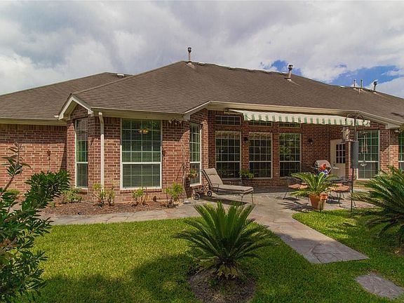2nd image of 57 Champion Villa Dr