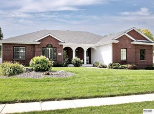 16087 Sprague St, Omaha, NE 68116