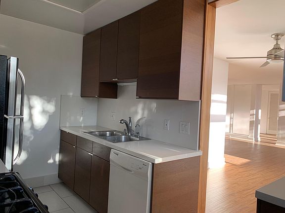 4th image of 12342 Montana Ave APT 4