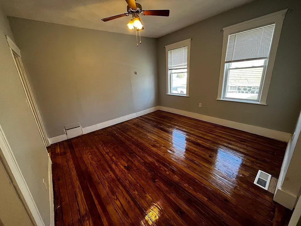 Building Photo - 155 Essex St #2