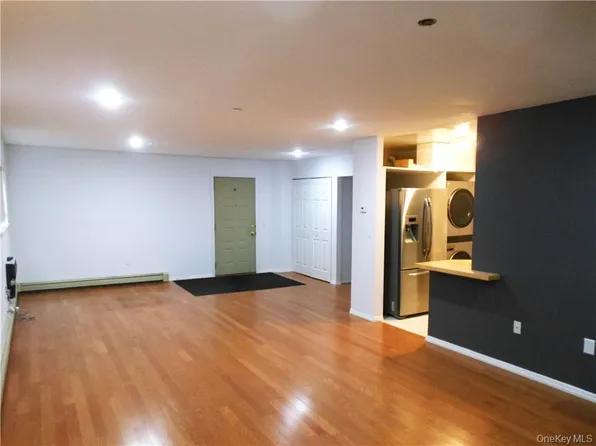 50 Dekalb Avenue #N4F, White Plains, NY 10605