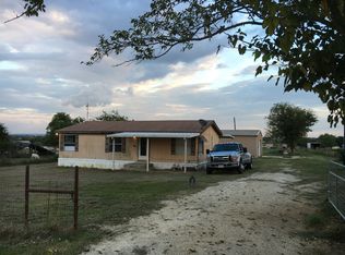 8648 James Dr, Alvarado, TX 76009