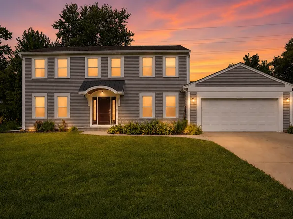 1203 Claridge Dr, Libertyville, IL 60048