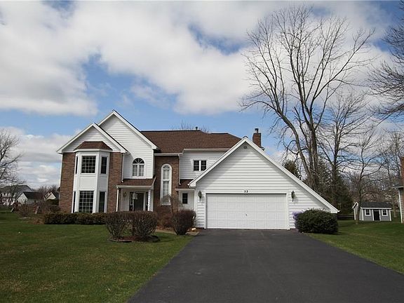2nd image of 52 Chippenham Dr