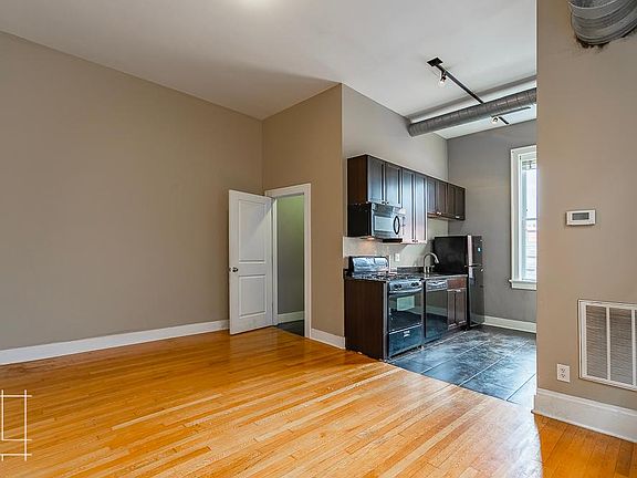 4th image of 1185 N High St APT 202