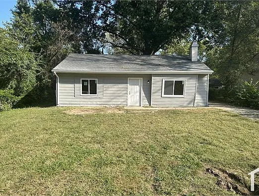 1231 Maple Ave