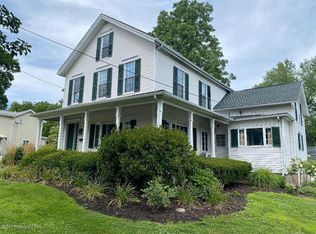 142 W Tioga St, Tunkhannock, PA 18657