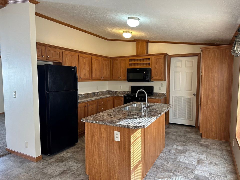 1st image of 9800 Bloomsbury Cir #425
