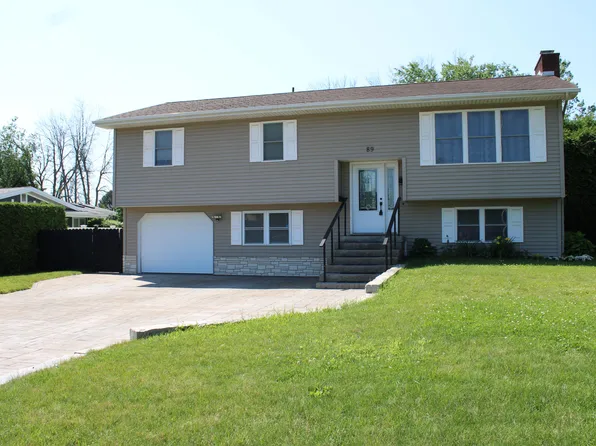 89 Park Ave, Plattsburgh, NY 12901