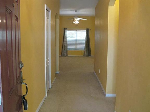 5th image of 297 Sterling Hill Dr