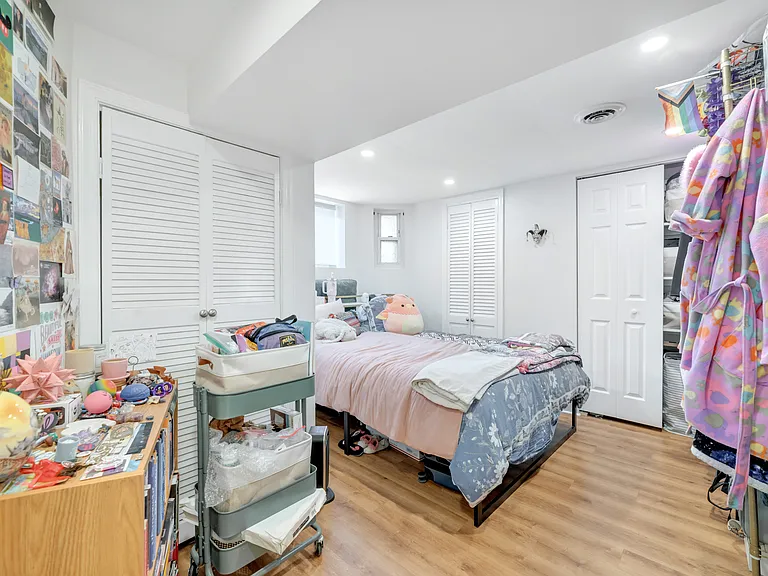 1353 Massachusetts Ave SE #C — Photo 12