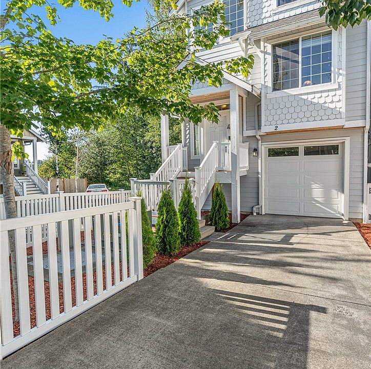 1st image of 12800 17th St NE #B