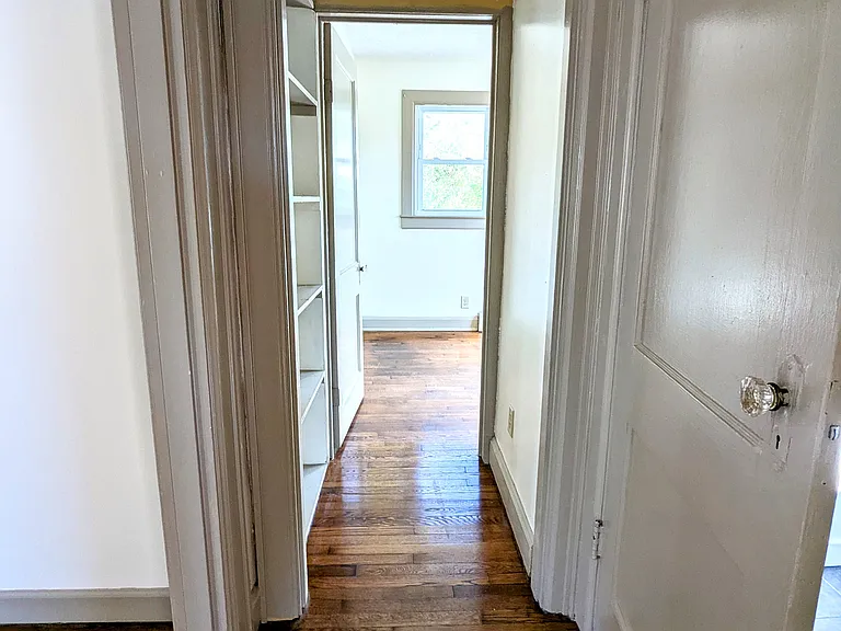 307 Austin Ave — Photo 13
