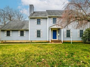 827 Lake Ave, Clark, NJ