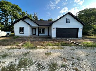 111 Heatherbrook, Somerville, TX 77879