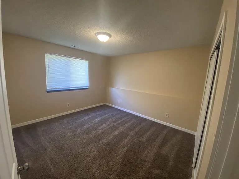2629 E Uintah St #C — Photo 46