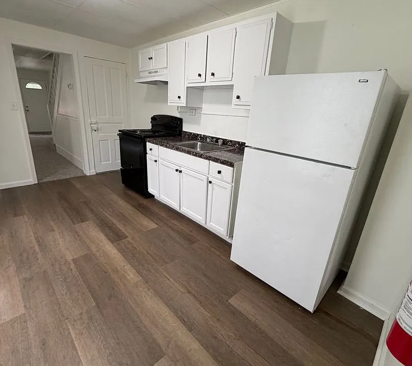 398 Valley Rd