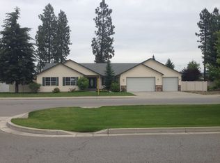 1229 W Wilbur Ave, Coeur D Alene, ID 83815