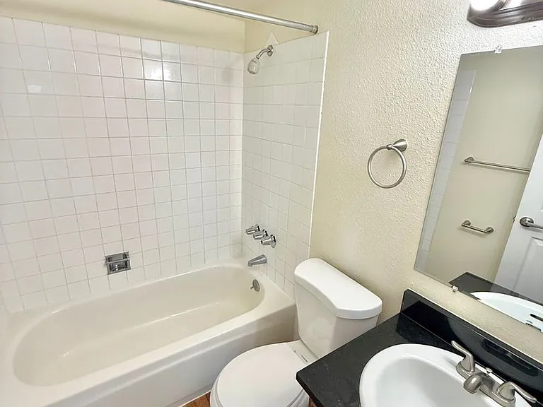 4259 TM Husky Villas LLC — Photo 19