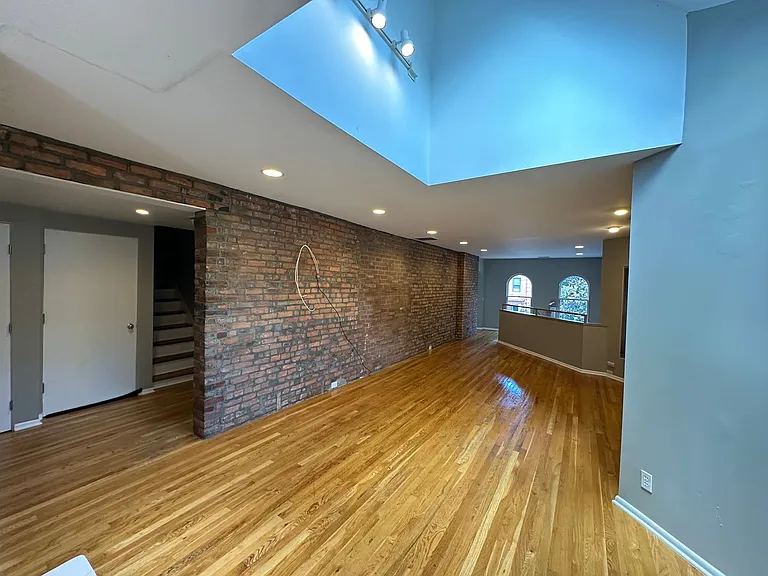 Collins Ave 241-243 MLR — Photo 12