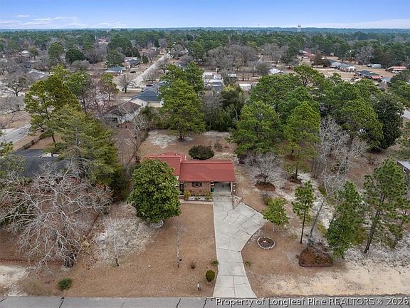 3rd image of 5828 Fairway Dr