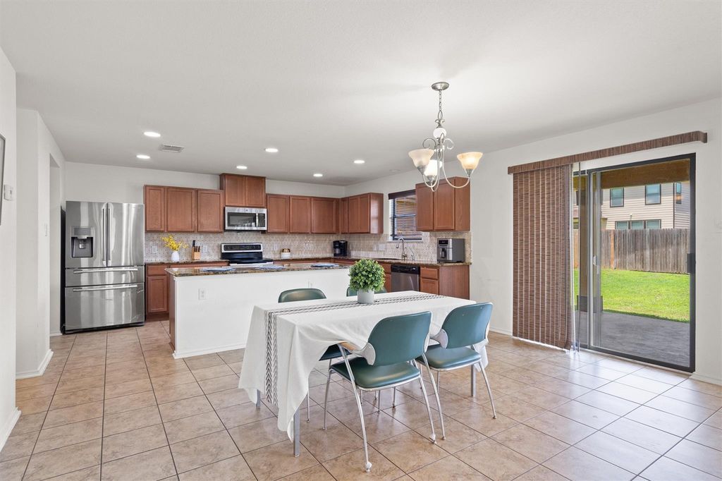912 Bethel Way, Pflugerville, TX - More