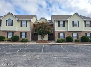 2912 Mulberry Ln UNIT E, Greenville, NC 27858