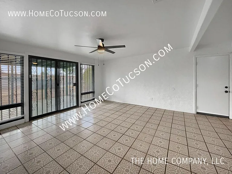 5950 S Liberty Ave — Photo 13