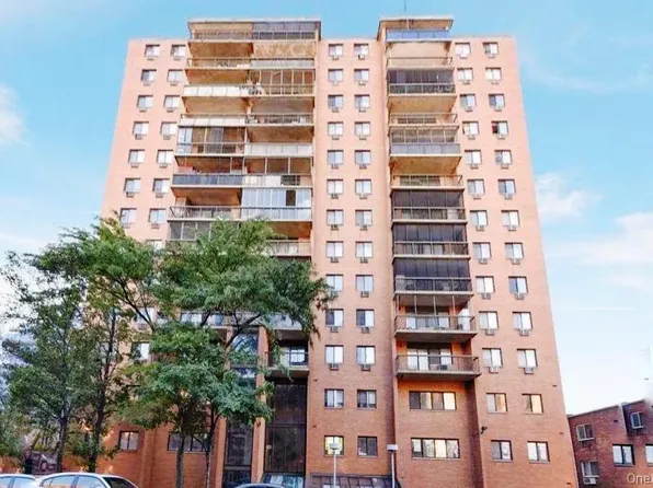 35-20 147 STREET UNIT 6A, Flushing, NY 11354