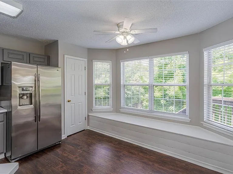 3272 Peach Ct NW — Photo 11