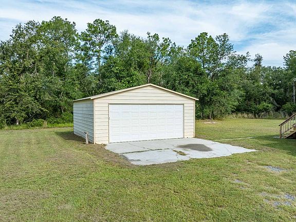 5th image of 5033 SE 118th Ln