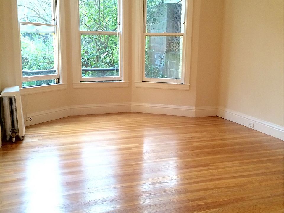 1st image of 2940 Van Ness Ave APT 4
