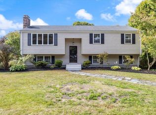 241 Ocean House Rd, Cape Elizabeth, ME 04107
