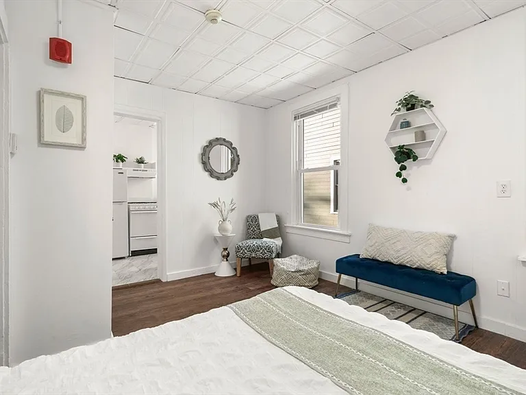 928 Dorchester Ave #8 — Photo 1