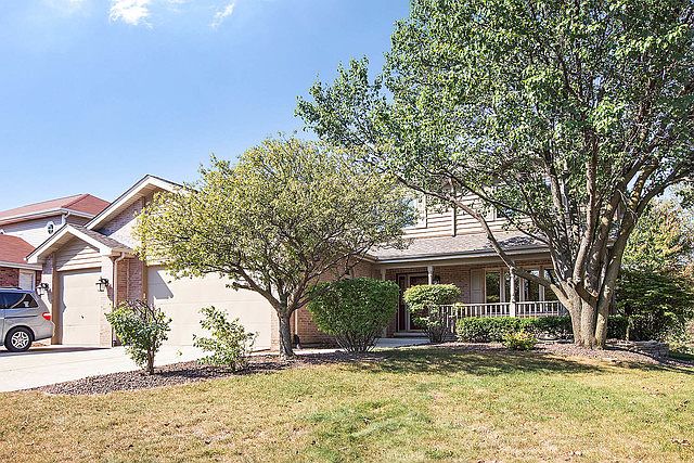 1st image of 15002 Saw Grass Ln