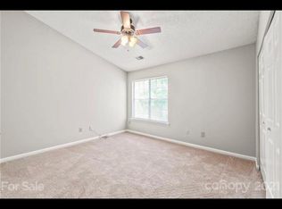 8242 Circle Tree Ln, Charlotte, NC 28277