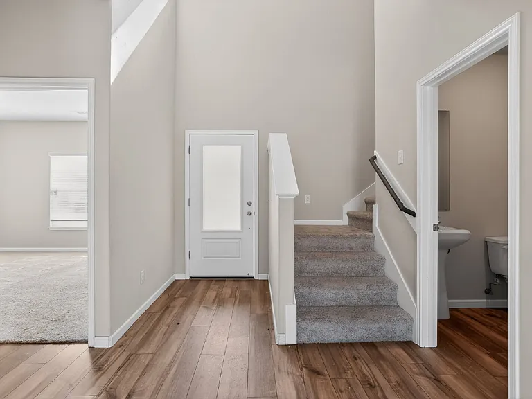 1712 Amaranth Ln — Photo 4