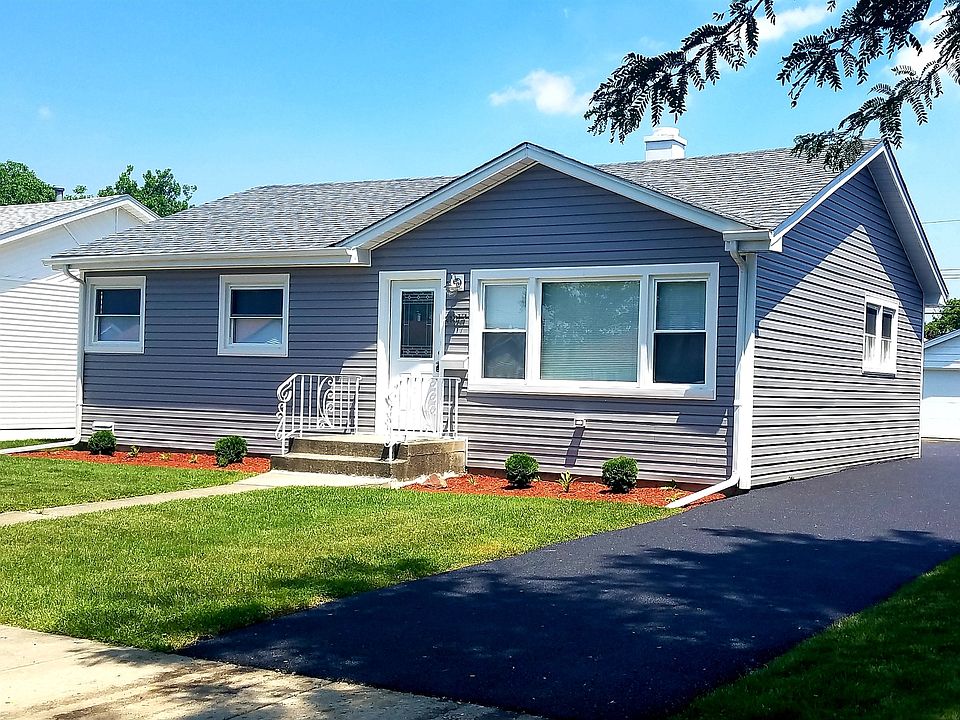 1st image of 8817 S 51st Ave