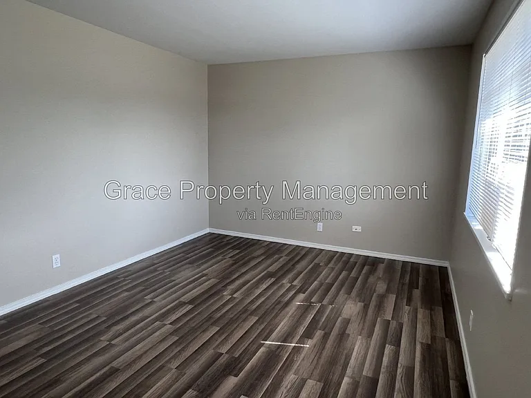 7691 Leyden Ln — Photo 5