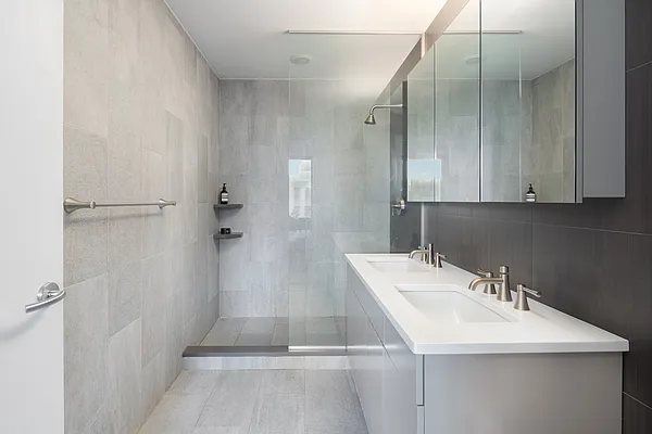 Rented by Douglas Elliman | media 15