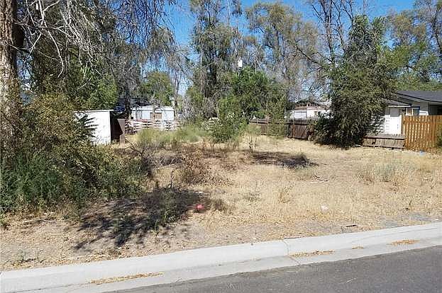 1st image of 9916 Highland Dr NE