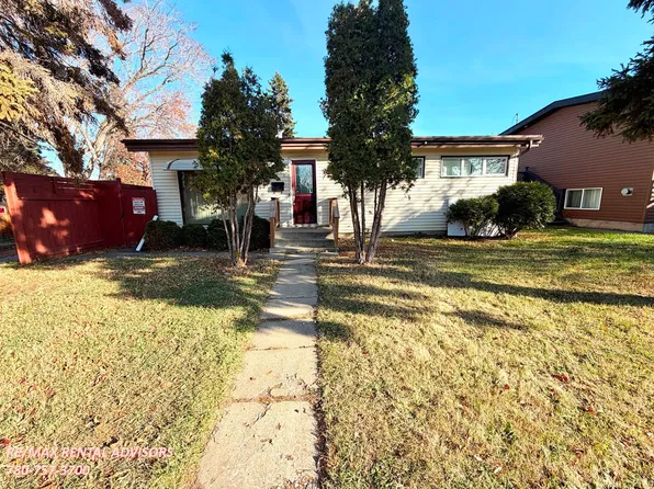 10971 157th St NW, Edmonton, AB T5P 2W2