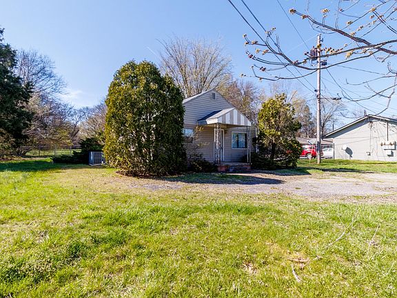 4th image of 134 Walnut St