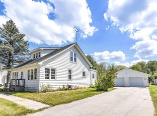 5845 Main St, Abrams, WI 54101