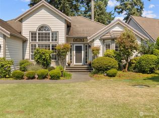 9218 Vancouver Dr NE, Lacey, WA 98516