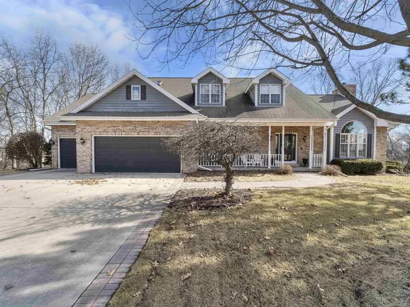 5842 Persimmon Drive, Fitchburg, WI 53711