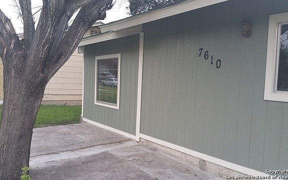 2nd image of 7610 Glen Hurst Dr