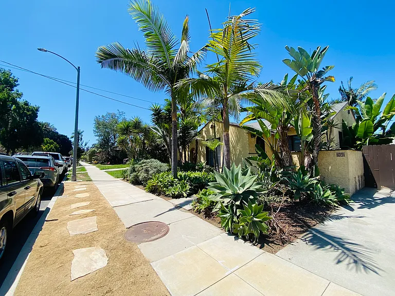 673 Mira Mar Ave — Photo 25